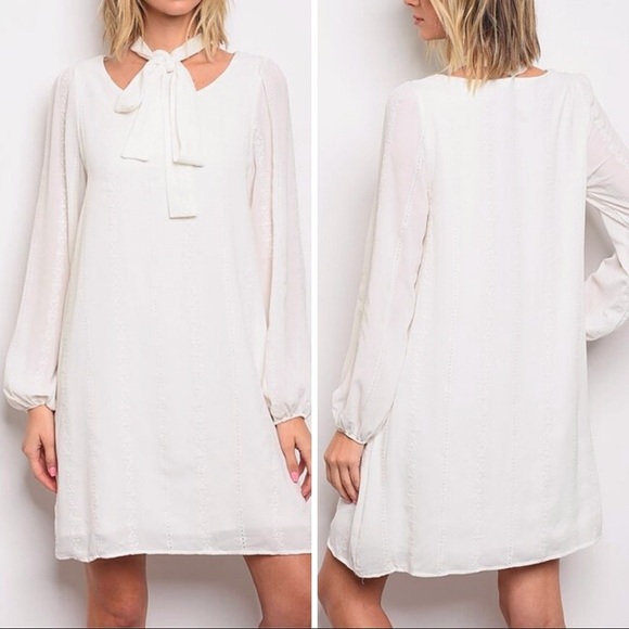 SALE Honey Punch Delicate White Eyelet Short Dress Long Sleeves Bow Tie Sash SML - Picture 1 of 16
